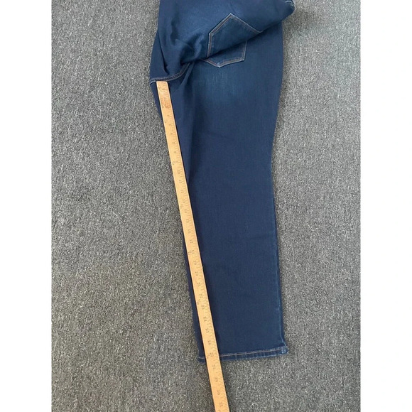 Old Navy Womens Jeans Plus Sz 24 Power Slim Straight Mid Rise Pockets Blue Denim - Picture 9 of 10